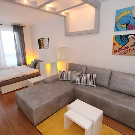 New Belgrade Apartment Neven, Parking 5 Evra Dan Dış mekan fotoğraf
