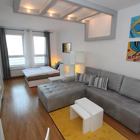 New Belgrade Apartment Neven, Parking 5 Evra Dan Dış mekan fotoğraf