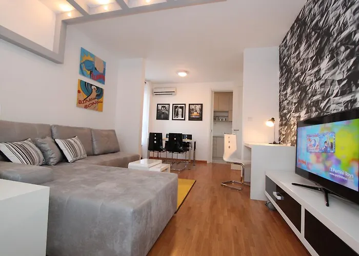 New Belgrade Apartment Neven, Parking 5 Evra Dan